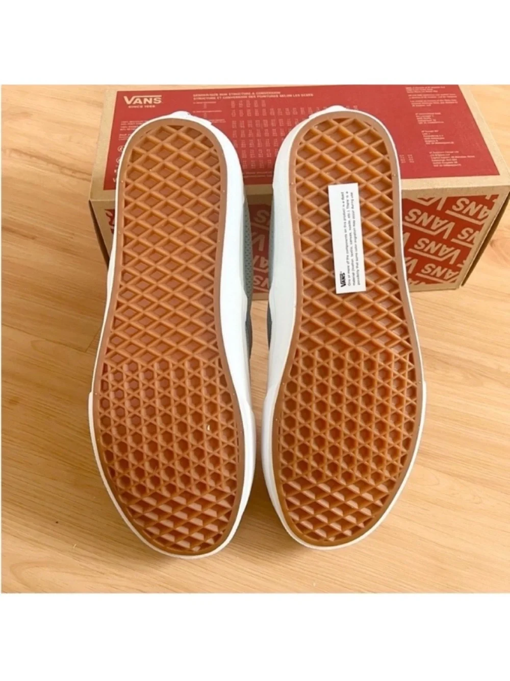 Vans Classic Slip-on Mesh Blue/Multi VNOA2Z41BER Women 10.0 US Mens 8.5 US